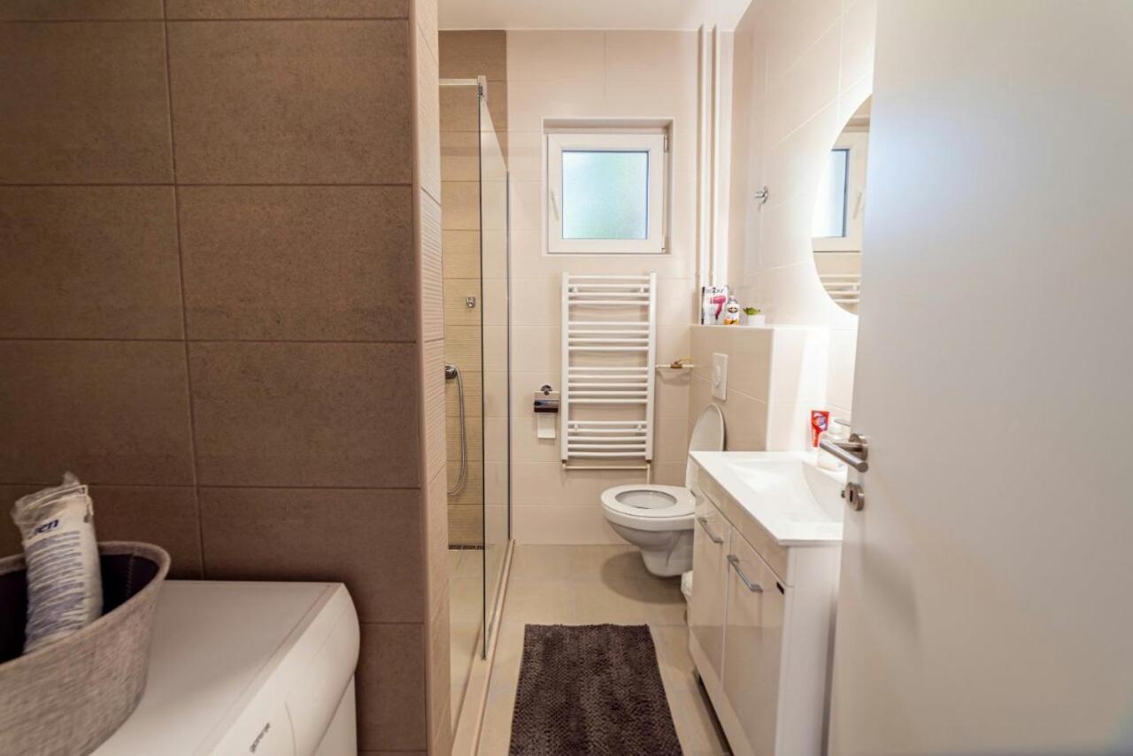 Apartman Danube Lux Novi Sad Exterior photo