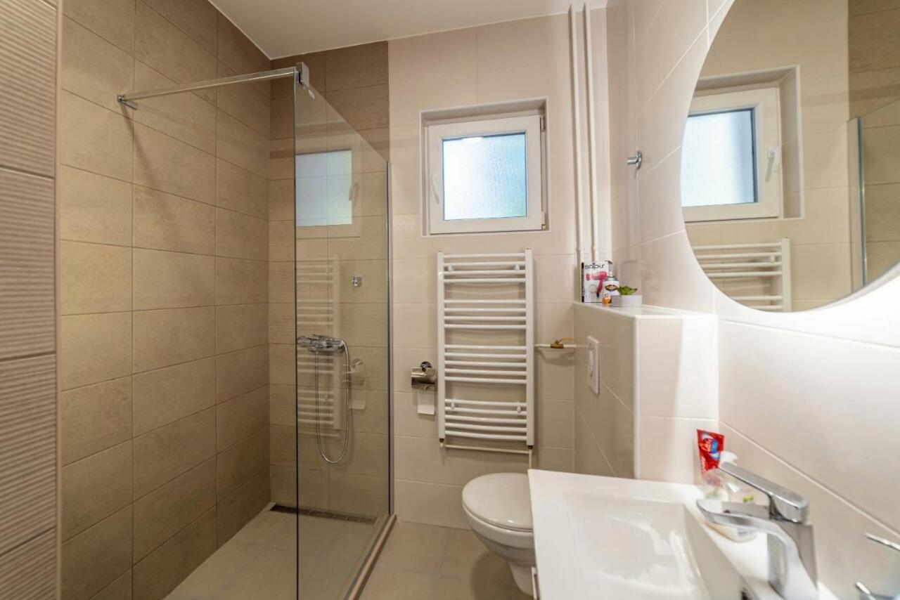 Apartman Danube Lux Novi Sad Exterior photo